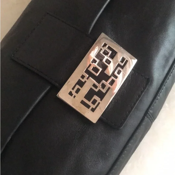 FENDI BAG.    SOLD.     SOLD - Picture 2 of 6